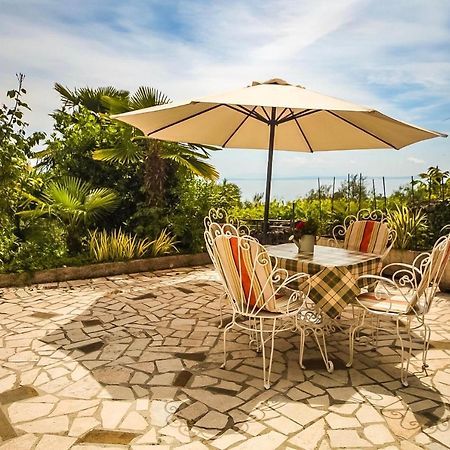 Apartman Carmen Volosko Opatija Zewnętrze zdjęcie