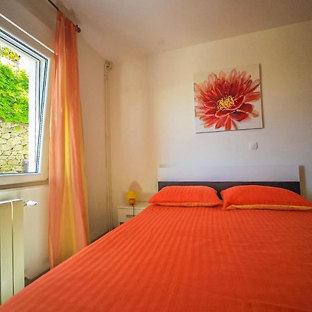 Apartman Carmen Volosko Opatija Zewnętrze zdjęcie